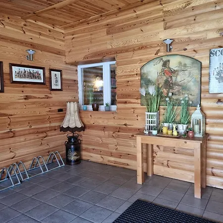 Bed and Breakfast Scots Goscinne